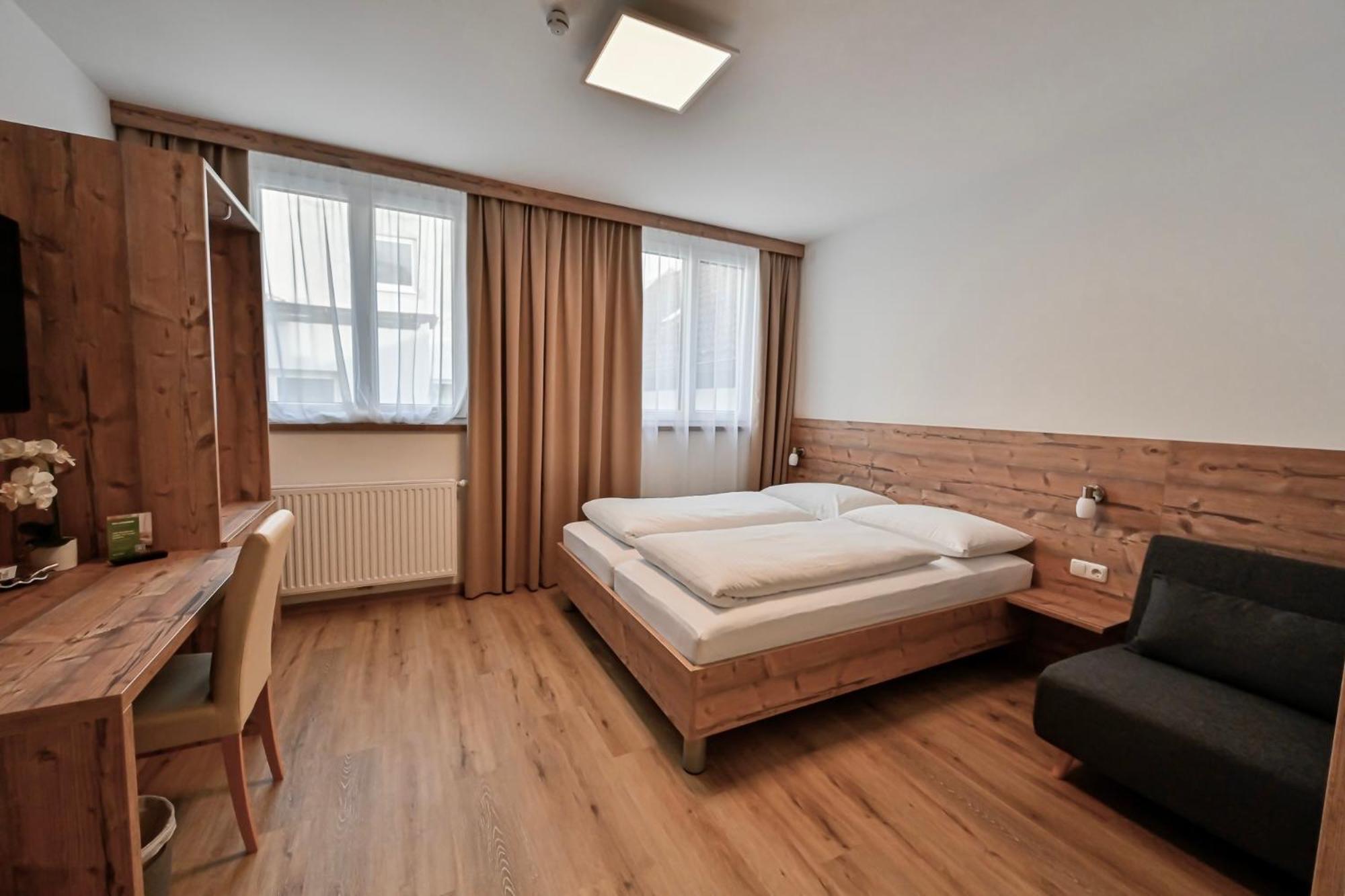 Hotel "City Rooms Wels" Екстериор снимка