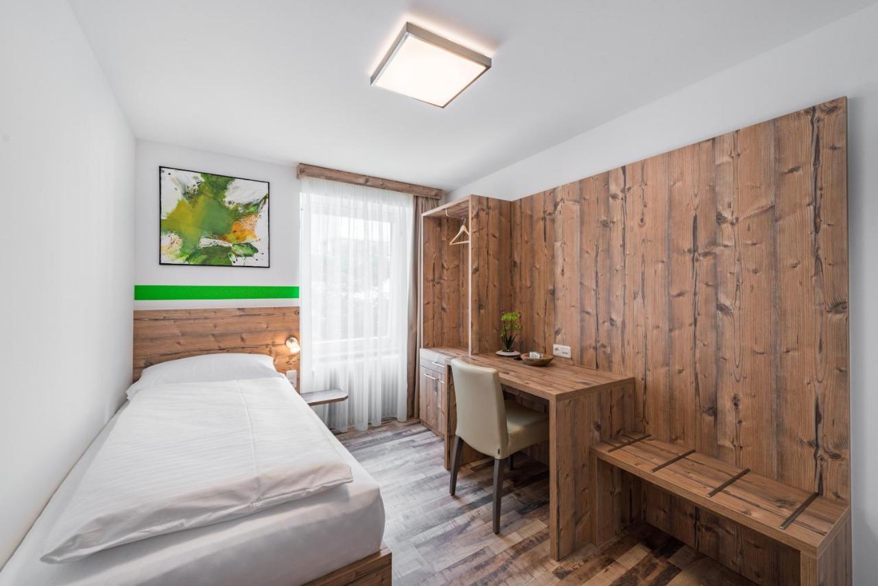 Hotel "City Rooms Wels" Екстериор снимка
